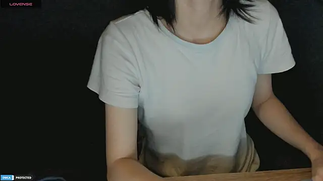Ayase momo online show from March 3, 2025, 9:15 pm
