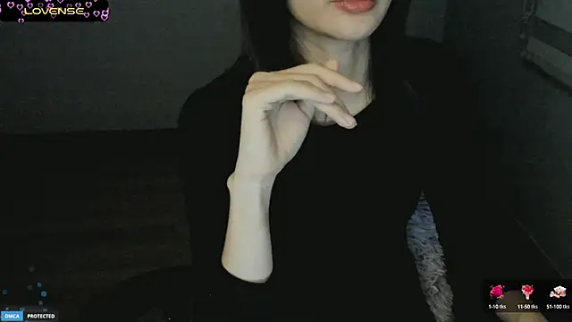 Ayase momo online show from March 17, 2025, 9:13 pm