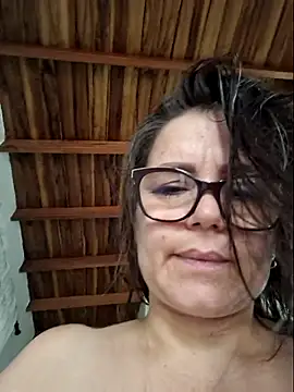 Snapshot of MariaPau_83 chatting on June 17, 2026, 2:29 pm MariaPau 83 online show from June 17, 2026, 2:29 pm