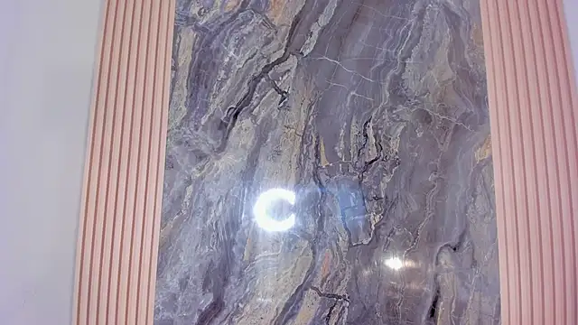 Rianamanson online show from October 5, 2025, 5:00 pm