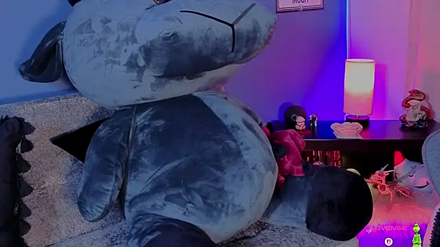 pamela doll3 online show from December 5, 2025, 4:21 am