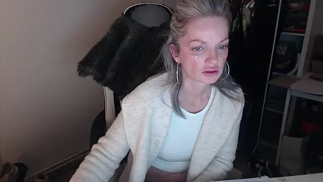 Sabdeluxe online show from February 8, 2025, 7:04 am