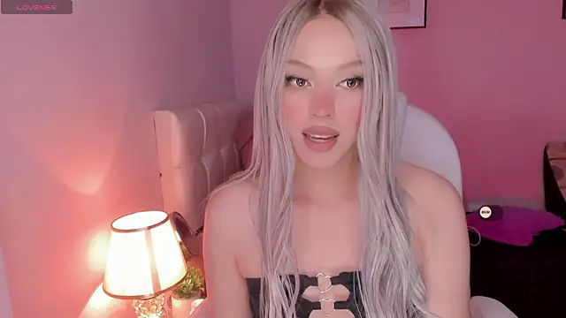 EvaEvangeline online show from December 17, 2024, 3:28 am