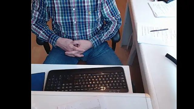 dutchpornking online show from February 13, 2025, 2:31 pm