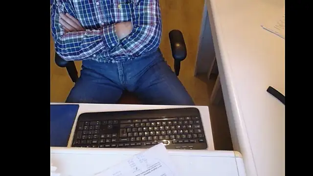 dutchpornking online show from February 13, 2025, 5:33 pm