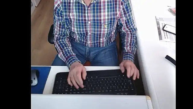 dutchpornking online show from February 27, 2025, 2:21 pm