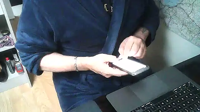 DUDURAxh online show from December 30, 2024, 3:02 pm