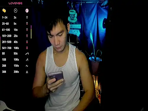 000batman000 online show from February 18, 2026, 2:51 am