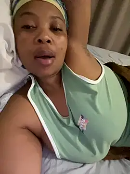 cherrybabe76 online show from September 9, 2025, 5:34 pm