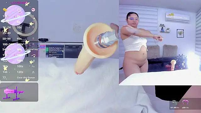 sofi velez online show from February 24, 2025, 1:24 am