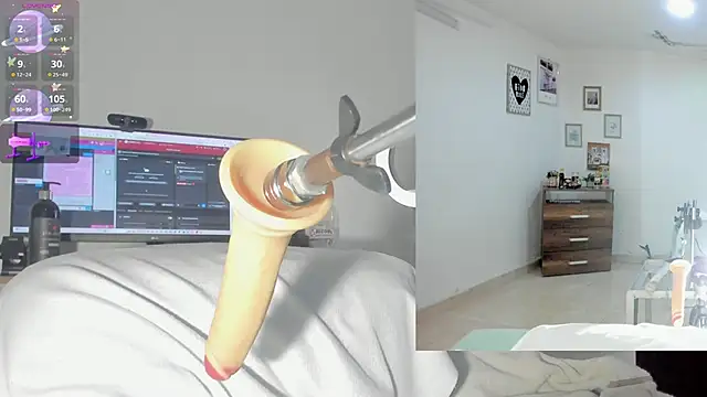 sofi velez online show from October 21, 2025, 5:24 pm