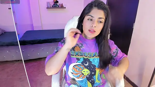 Catalinaa martinez online show from January 26, 2025, 8:13 pm