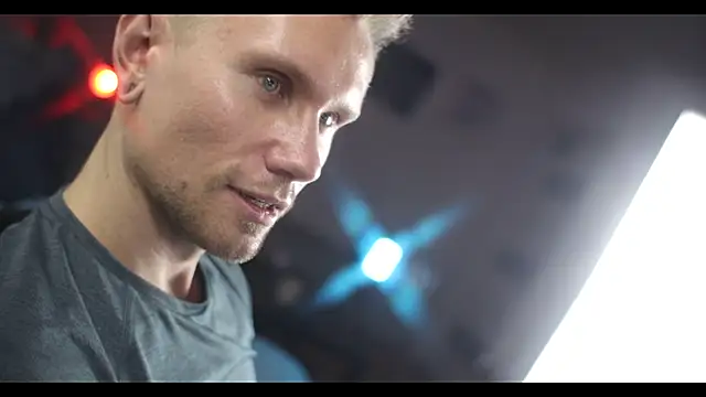 kevin-park online show from December 3, 2024, 10:40 pm