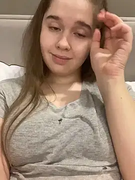 Snapshot of HornyGirlH chatting on November 29, 2025, 2:36 am HornyGirlH online show from November 29, 2025, 2:36 am