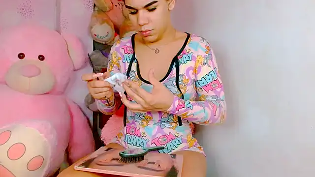 veronica villalba online show from December 20, 2024, 5:47 am