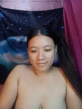 Snapshot of Urchanel chatting on July 1, 2026, 1:56 pm Urchanel online show from July 1, 2026, 1:56 pm