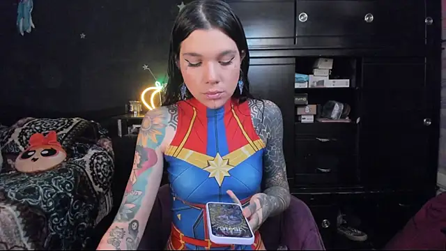 Lilmarieee online show from February 1, 2025, 8:47 pm