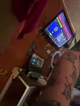 Lilmarieee online show from February 2, 2025, 8:30 pm