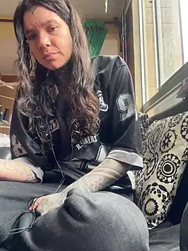 Lilmarieee online show from February 25, 2025, 11:00 pm