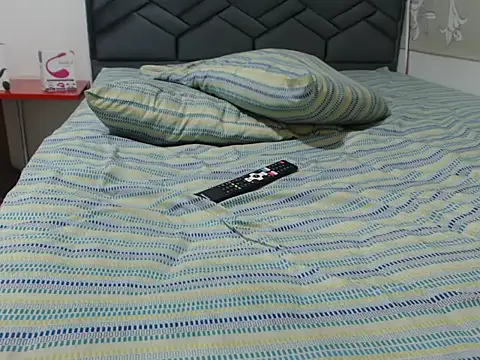 danypalmer online show from January 14, 2025, 12:43 am