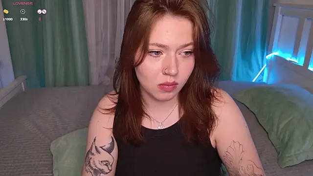 Evahadson online show from March 9, 2025, 11:03 pm