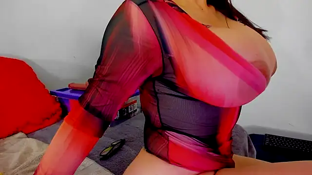 Conny hot3 online show from September 25, 2025, 9:02 am