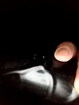 Annerae online show from April 21, 2026, 1:53 am