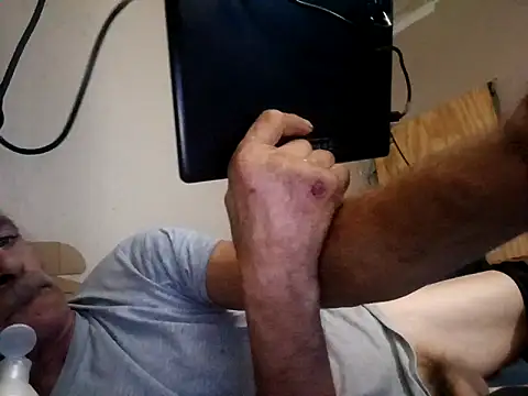 sausylolly online show from September 19, 2025, 8:16 am