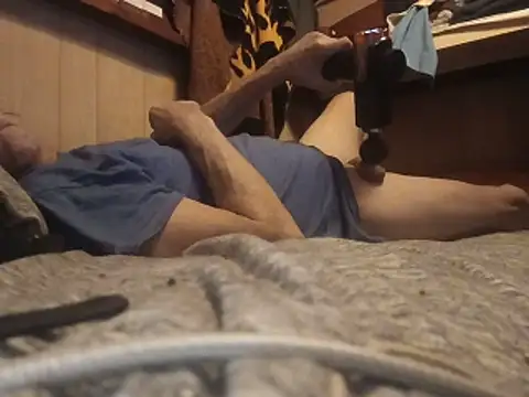 sausylolly online show from May 18, 2026, 6:41 am
