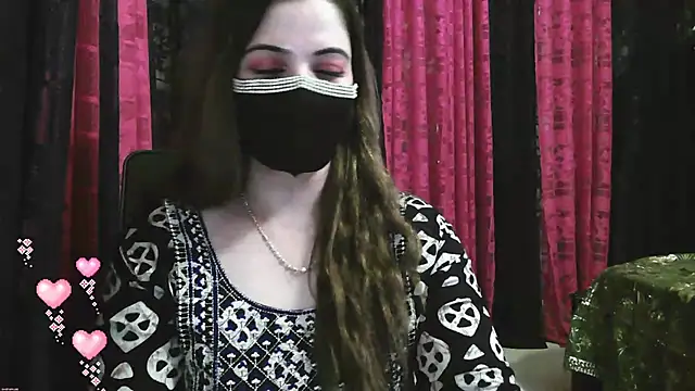 Cute Sonii online show from January 5, 2025, 5:09 pm