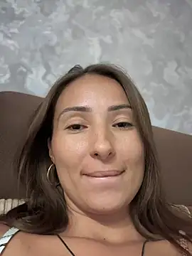 YOUR-KARINA online show from December 6, 2024, 4:17 pm