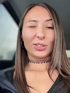 YOUR-KARINA online show from January 29, 2025, 3:01 am