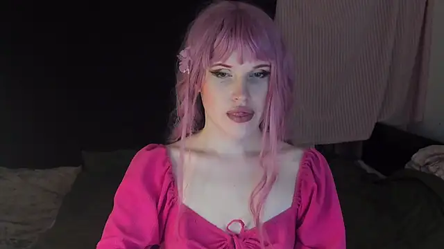 Snapshot of EffieMinki chatting on January 1, 2025, 6:38 pm EffieMinki online show from January 1, 2025, 6:38 pm