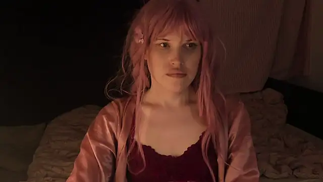 Snapshot of EffieMinki chatting on January 10, 2025, 3:29 am EffieMinki online show from January 10, 2025, 3:29 am