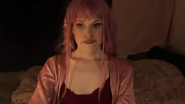 Snapshot of EffieMinki chatting on January 10, 2025, 6:28 pm EffieMinki online show from January 10, 2025, 6:28 pm