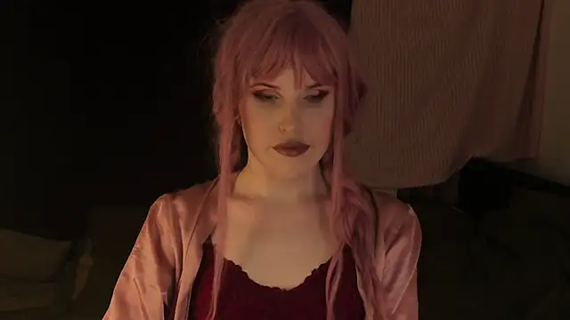 Snapshot of EffieMinki chatting on January 19, 2025, 3:42 pm EffieMinki online show from January 19, 2025, 3:42 pm