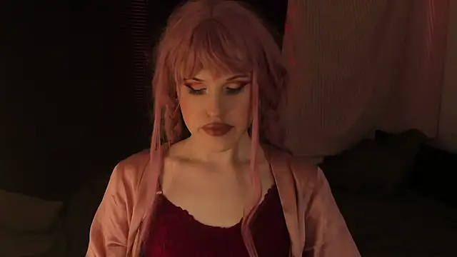 Snapshot of EffieMinki chatting on January 21, 2025, 7:58 am EffieMinki online show from January 21, 2025, 7:58 am