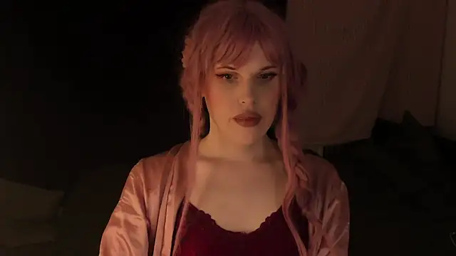 Snapshot of EffieMinki chatting on January 22, 2025, 12:48 am EffieMinki online show from January 22, 2025, 12:48 am