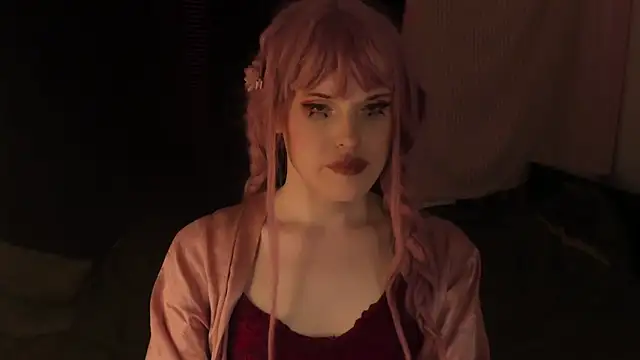 Snapshot of EffieMinki chatting on January 22, 2025, 9:57 am EffieMinki online show from January 22, 2025, 9:57 am