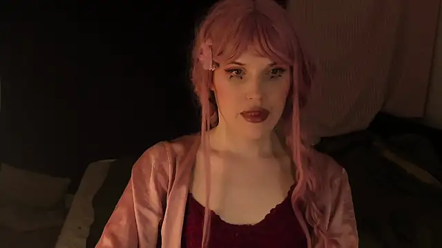 Snapshot of EffieMinki chatting on January 22, 2025, 4:55 pm EffieMinki online show from January 22, 2025, 4:55 pm