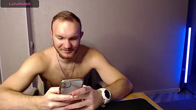 Toress1 online show from January 15, 2025, 5:05 pm