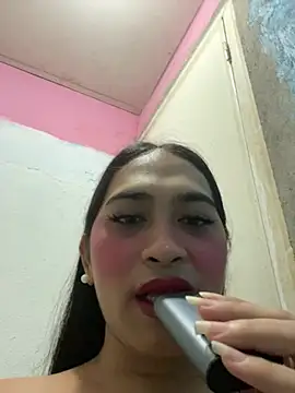 Snapshot of SandyMontero chatting on July 20, 2026, 10:39 am SandyMontero online show from July 20, 2026, 10:39 am