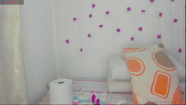 moana taylor online show from October 2, 2025, 10:11 am