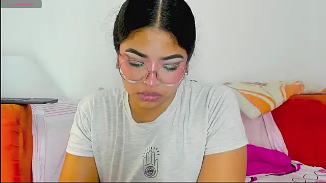 Snapshot of moana_taylor chatting on May 8, 2026, 11:15 am moana taylor online show from May 8, 2026, 11:15 am