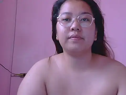 Snapshot of Boobsiemarie chatting on May 20, 2026, 3:24 am Boobsiemarie online show from May 20, 2026, 3:24 am