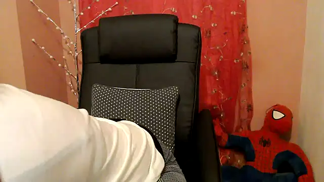 algodonyfresa online show from March 3, 2026, 11:21 pm