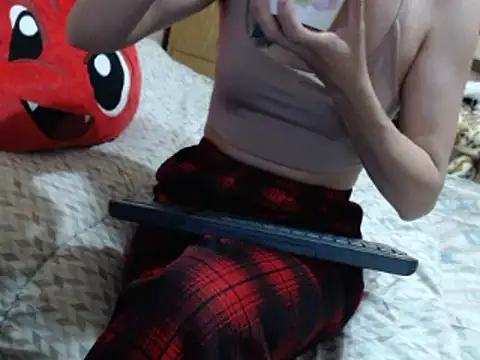 fabiolagg online show from June 3, 2026, 5:54 am