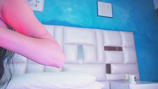 katy rioss online show from February 4, 2025, 12:00 pm