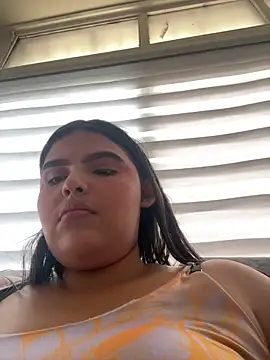 Lia sexx online show from February 26, 2025, 5:28 pm