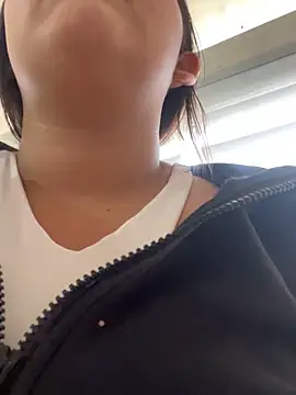 Lia sexx online show from December 22, 2025, 7:22 pm